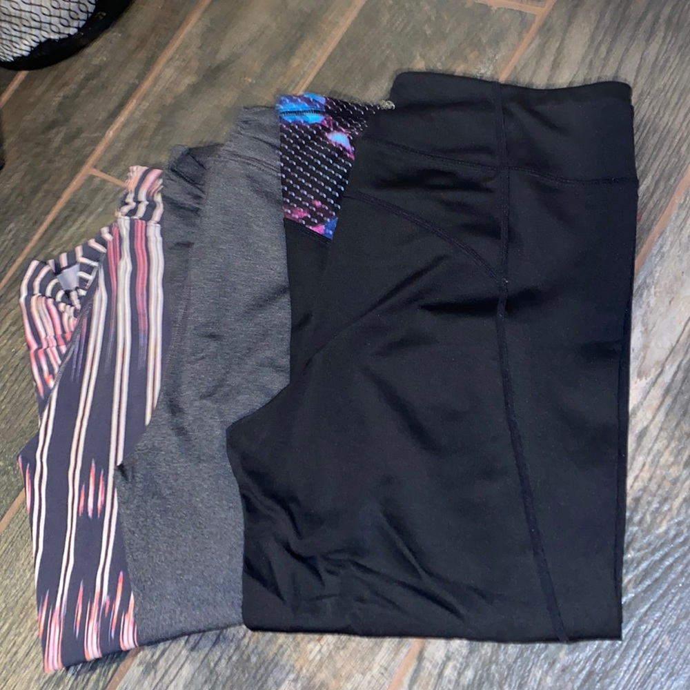 3 pair of Calvin Klein leggings (Size:M)